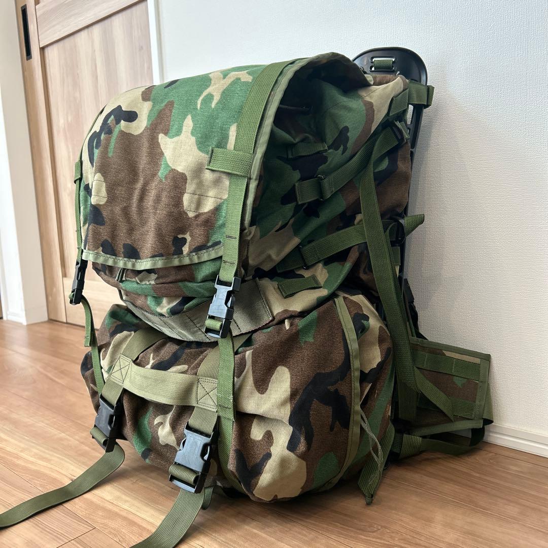 【お探しの方ぜひ】米軍放出品 バックパック MOLLE 2 メインパック5点
