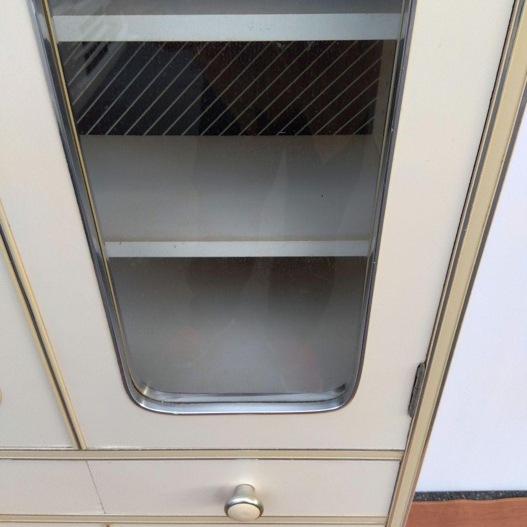 レトロポップ　食器棚　アーチ型　飾り棚