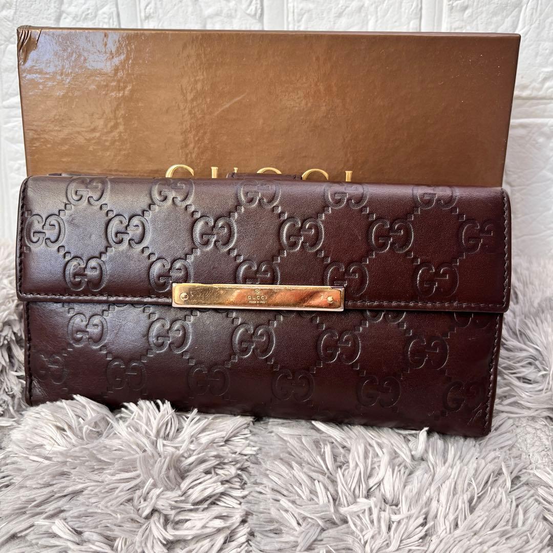 良品✨GUCCI シマ　長財布　ダークブラウン　ロゴプレート　Wホック
