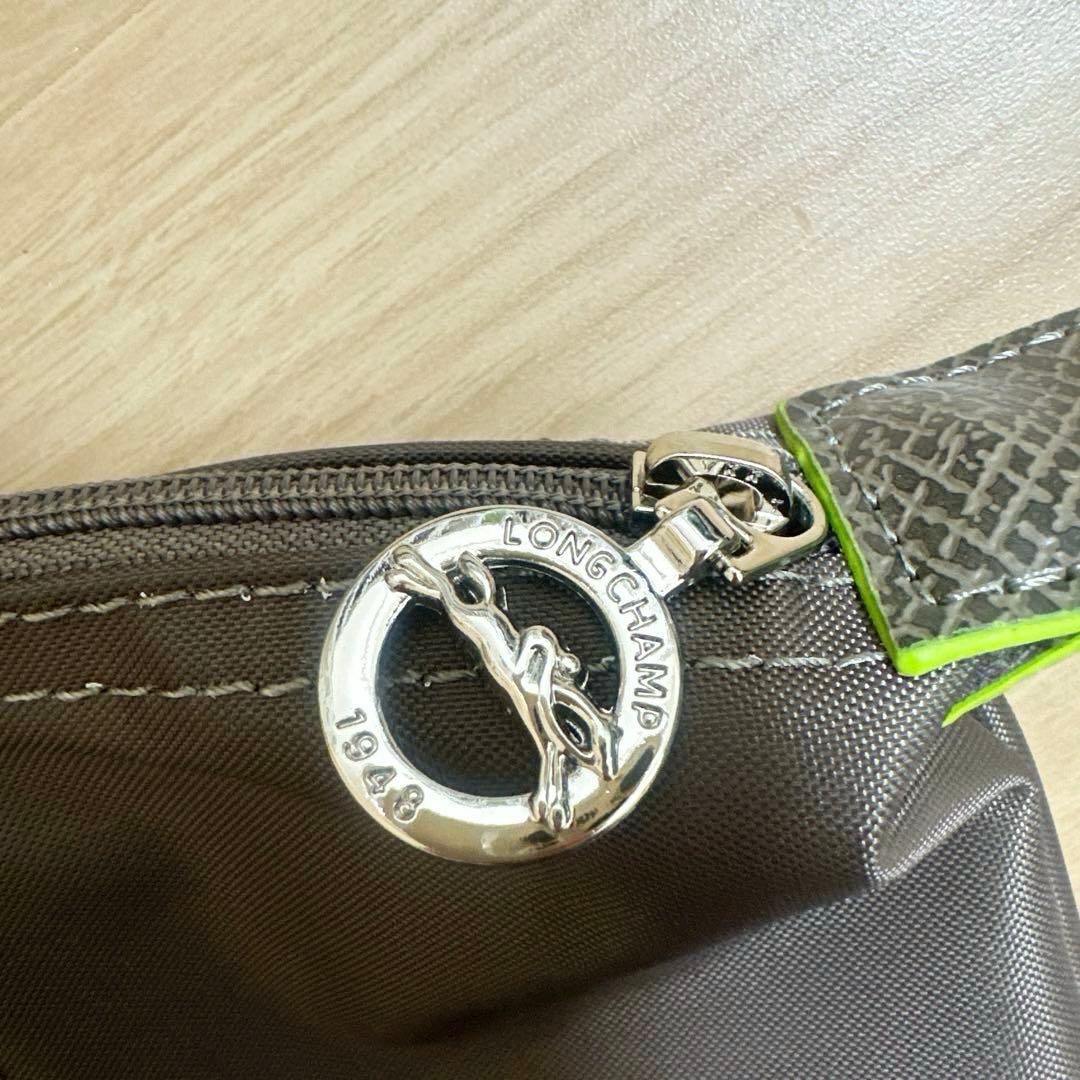 LONGCHAMP ル プリアージュ®グリーン ショルダーバッグ Mサイズ テラ