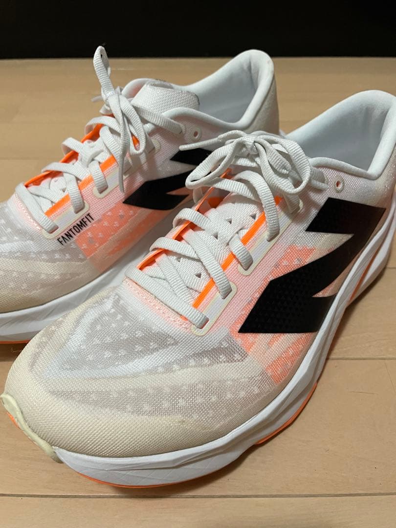 スパイク・シューズ New Balance FuelCell Rebel v4