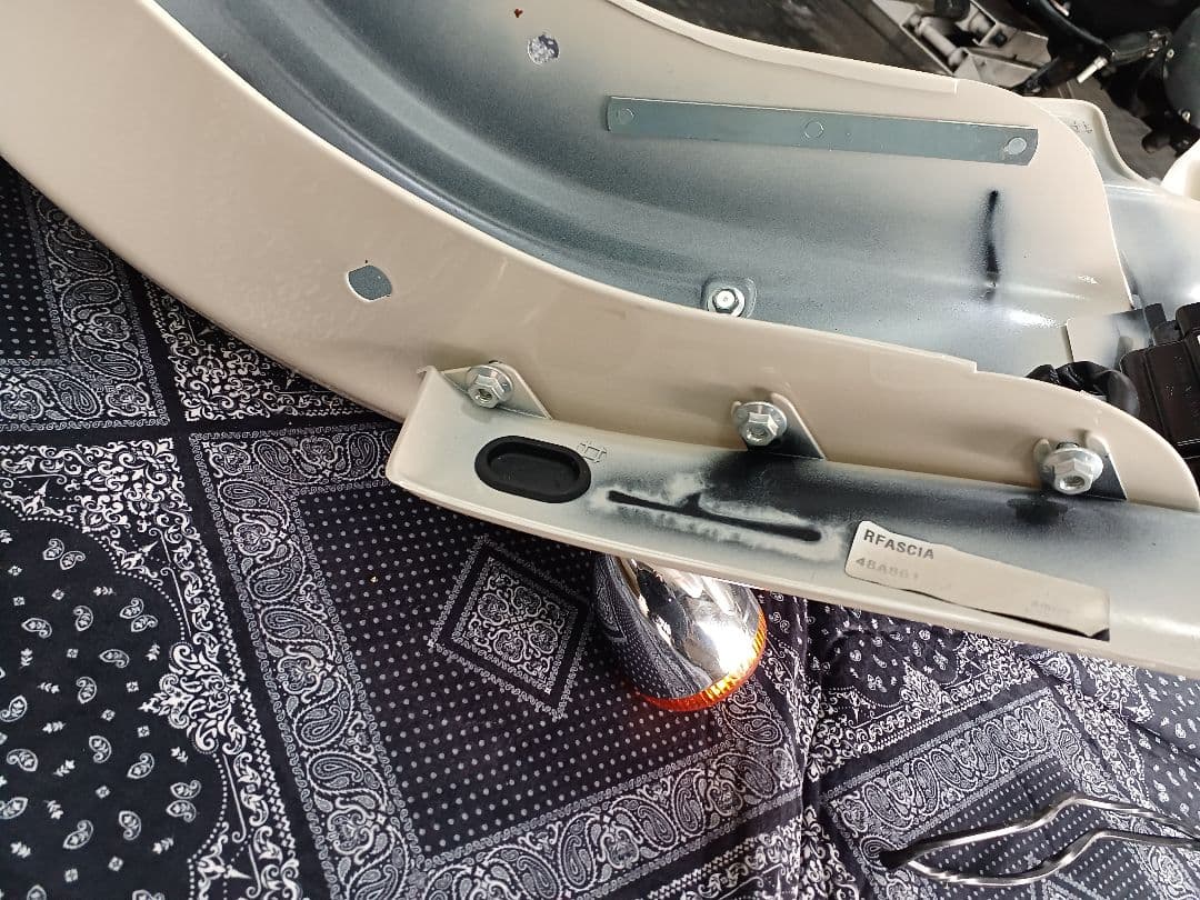 ハーレーFLTRX純正リヤフェンダーとてもきれい