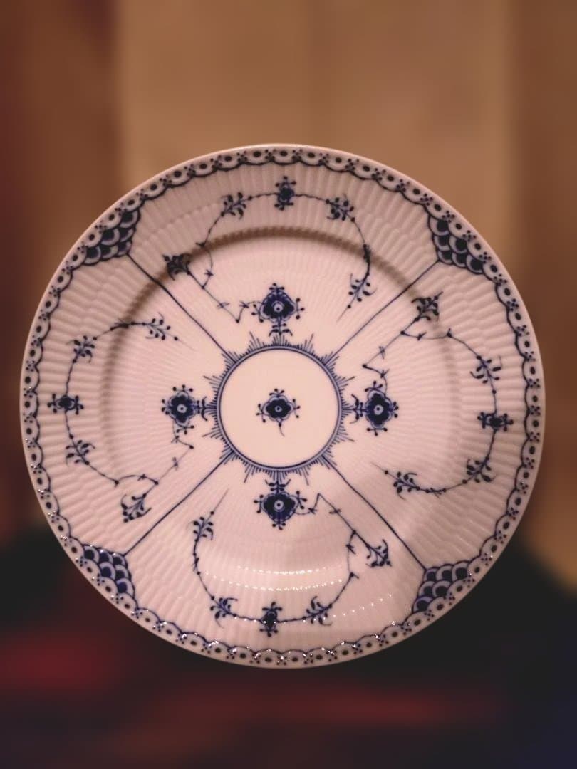   ブルーフルーテッド 大皿 627