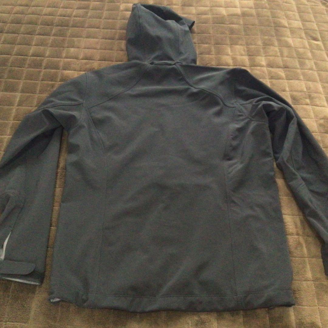 ジャケット・アウター Haglofs tokay hood man M