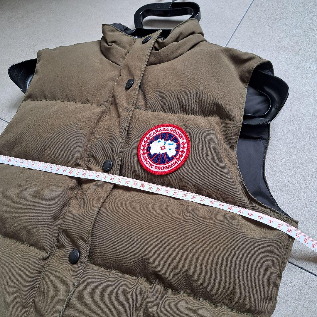 【クリーニング済】  オリーブ ダウンベスト GARSON