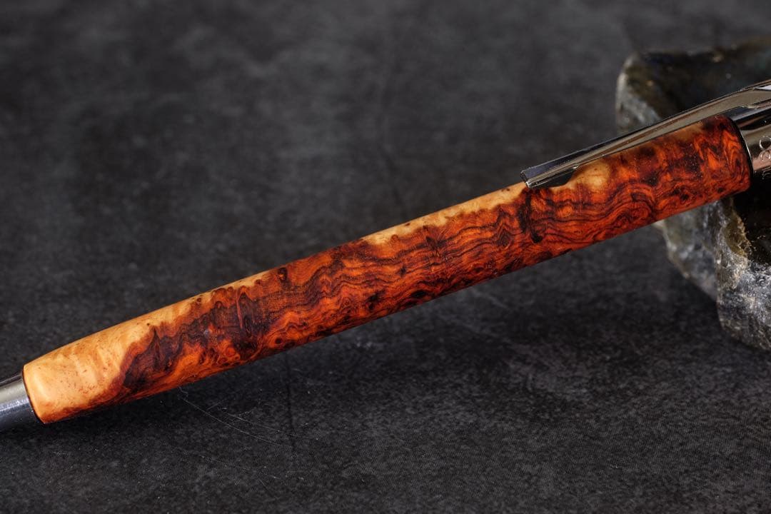 PG5木軸カスタム0213　高村杢工房 製図用シャープペンシル　極上花梨瘤紅白