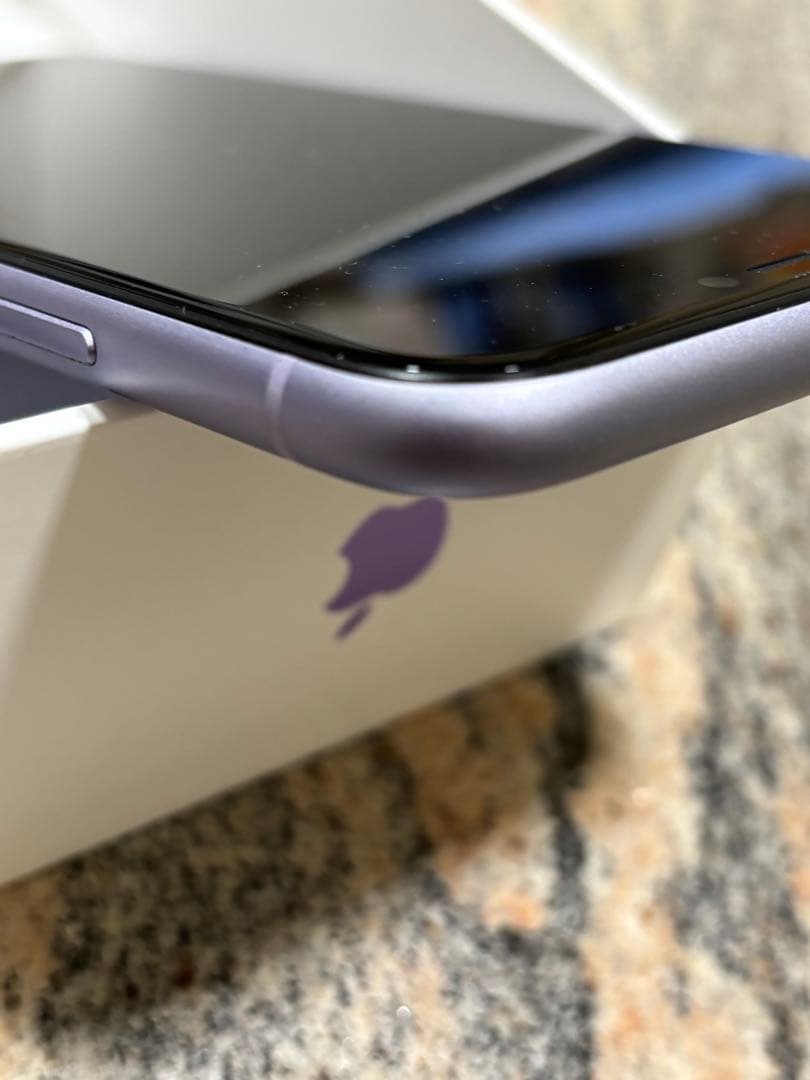 【極美品】iPhone11 パープル 128GB