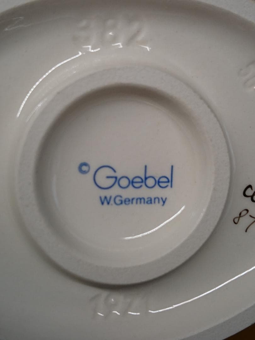 【美品】人形　西ドイツ　色絵　陶器　置物　インテリア　工芸品　美術品　A2923