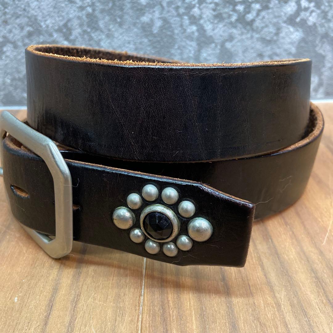 HTC フラワースタッズベルト ブラックストーン&ブラックレザー 34inch