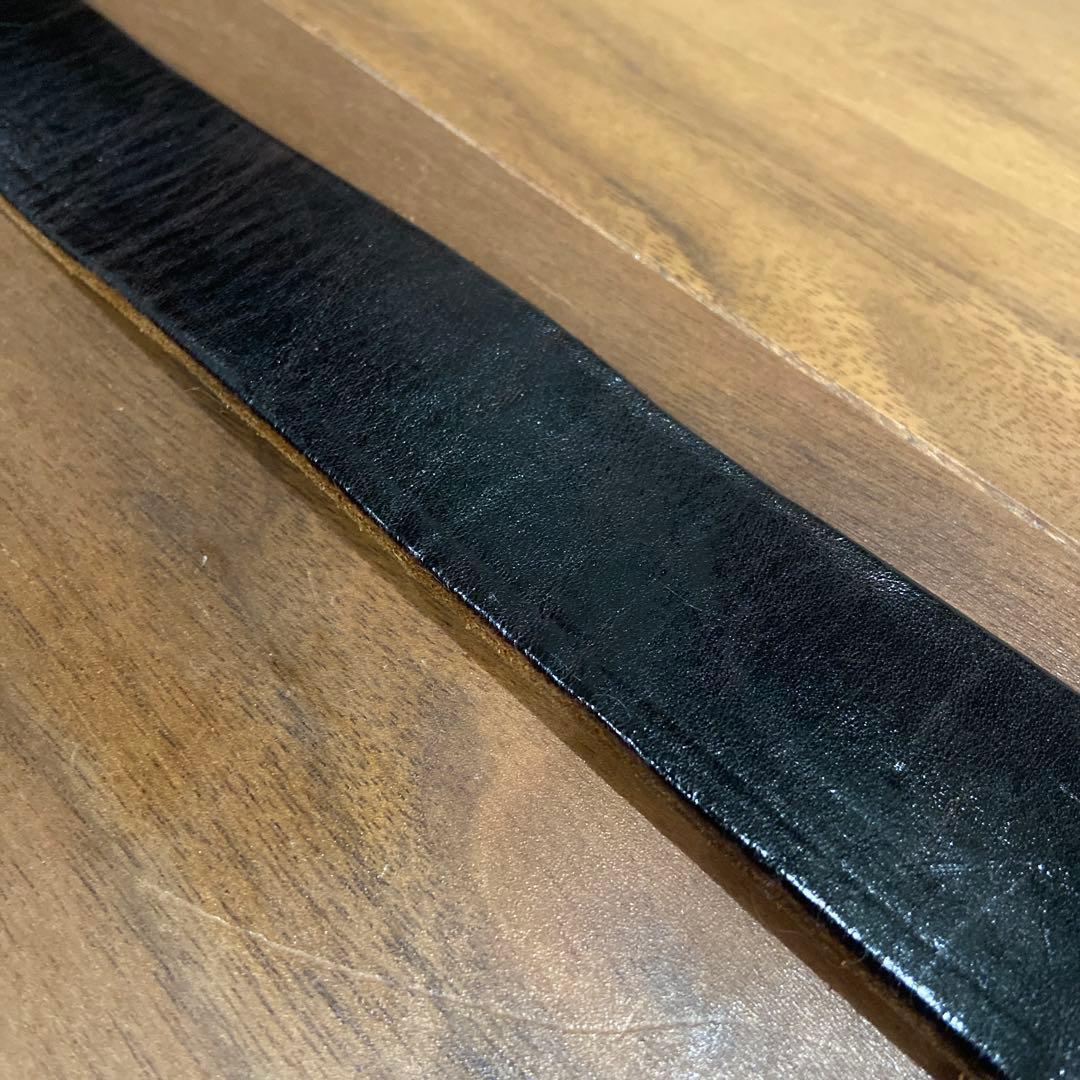 HTC フラワースタッズベルト ブラックストーン&ブラックレザー 34inch