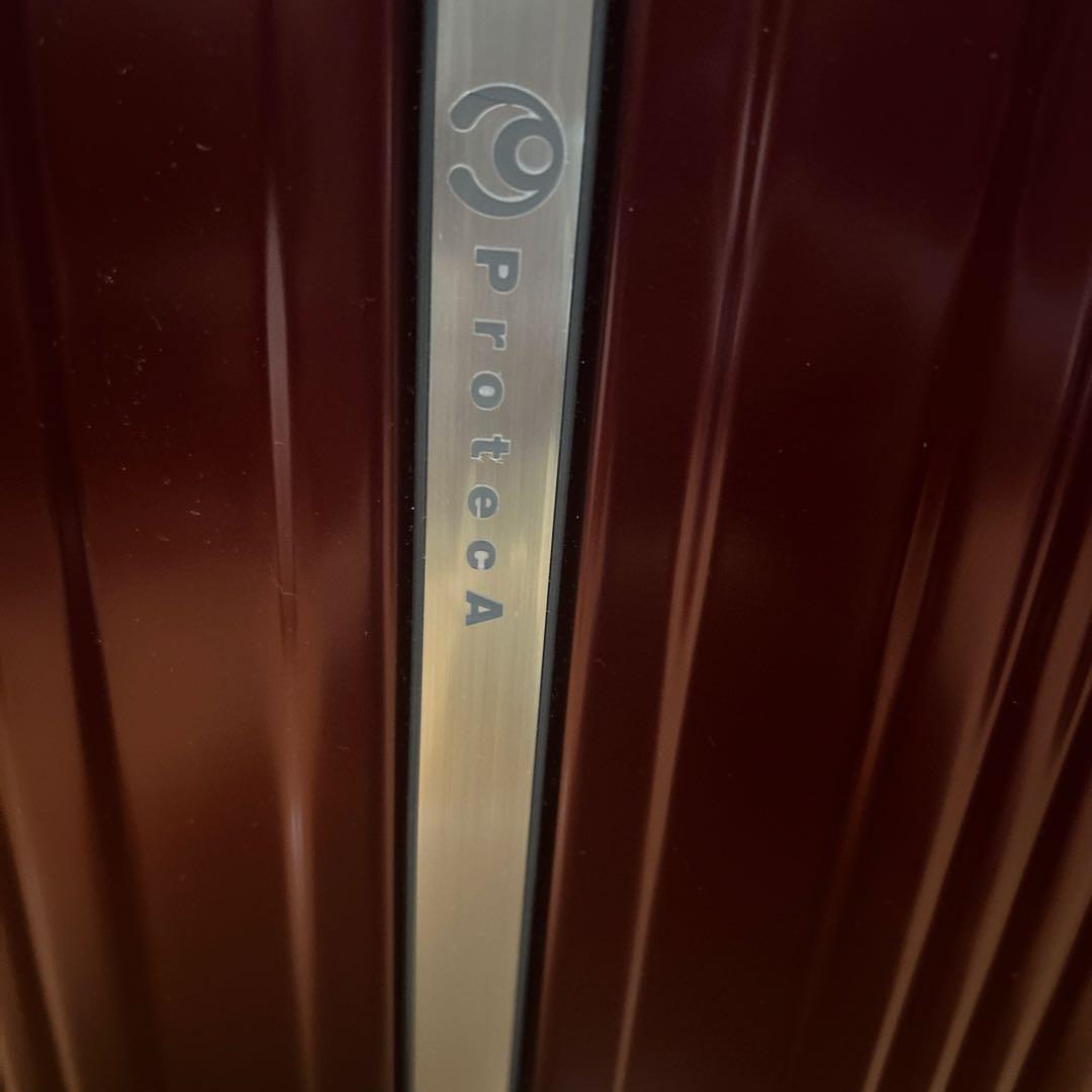 新品未使用タグ付きプロテカ31l★2輪TSAロック付きキャリーケース