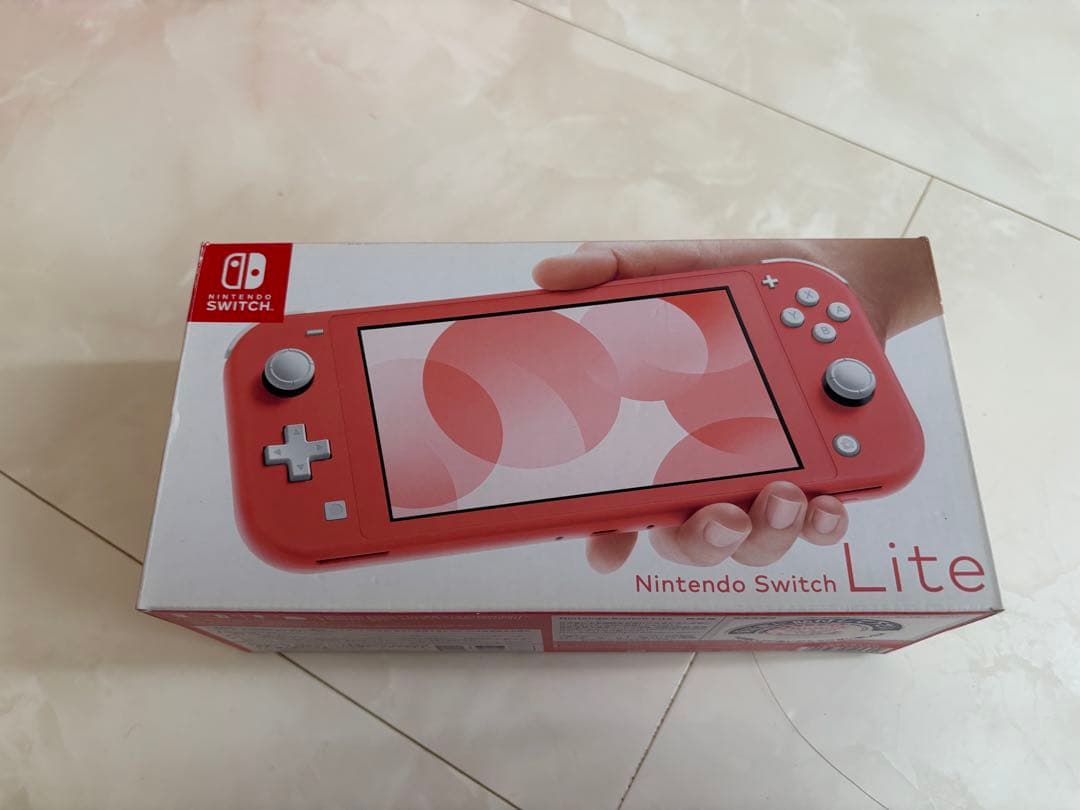 Nintendo Switch Lite コーラル ピンク 本体 箱・充電器付き