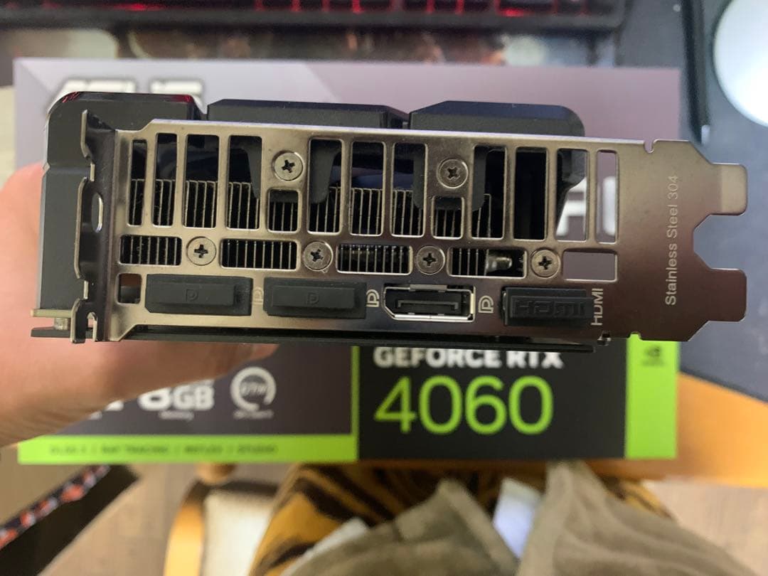 グラフィックボード・グラボ・ビデオカード ASUS GeForce RTX 4060 OC