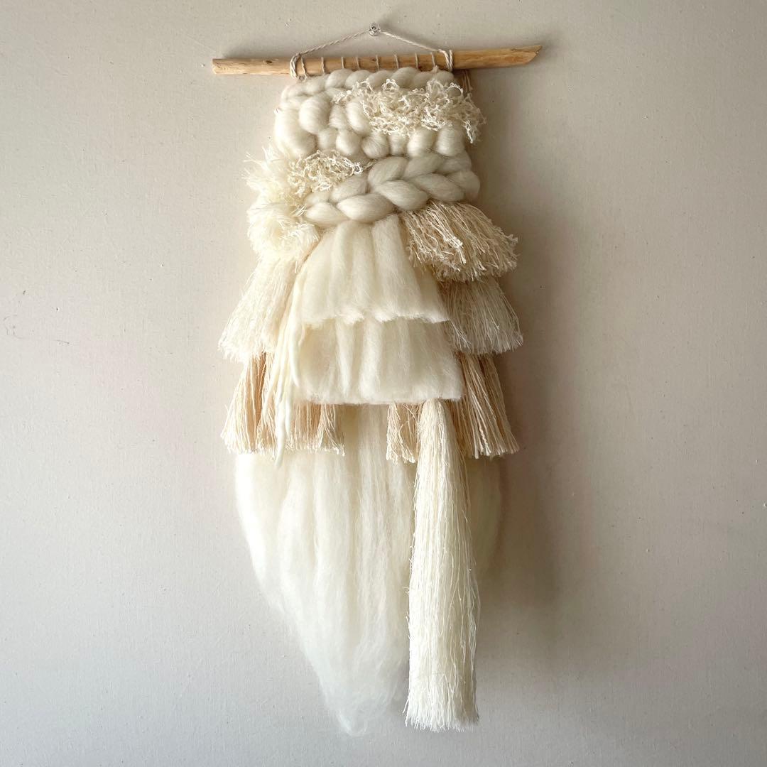 【一点もの】流木 ウィービング タペストリー 『みるく色のたぺすとり-クリオネ』