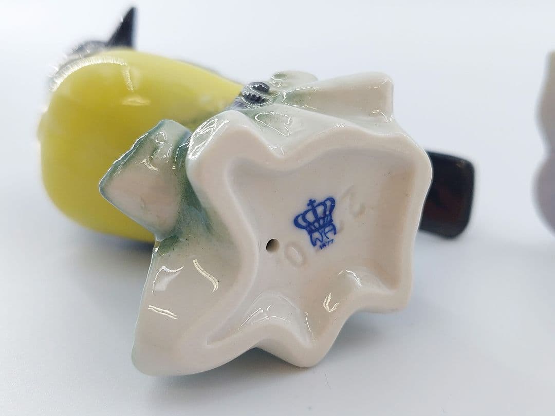 Wagner&Apel ワーグナー＆アペル 小鳥とチョウのオブジェ 陶器製 置物