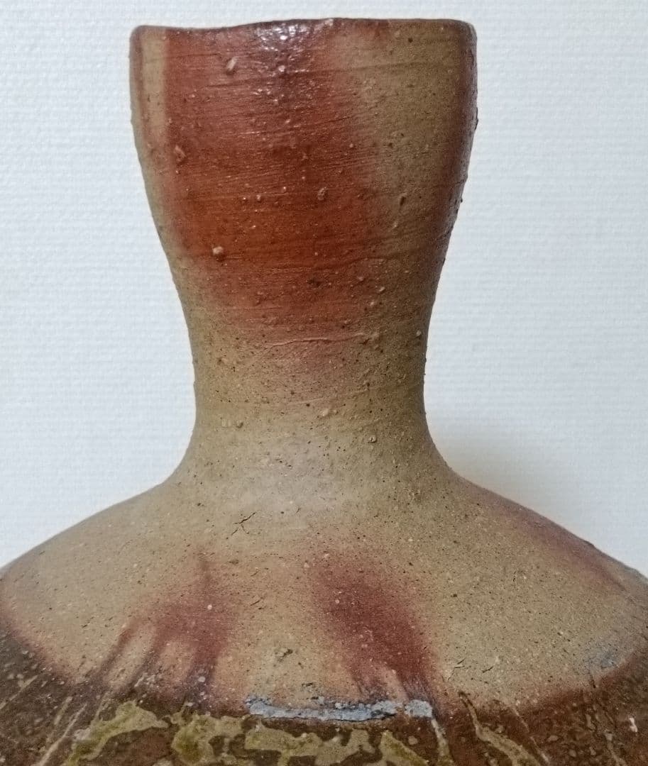 人間国宝　伊勢崎淳作　備前焼　緋襷かぶせ蕪花生　花入