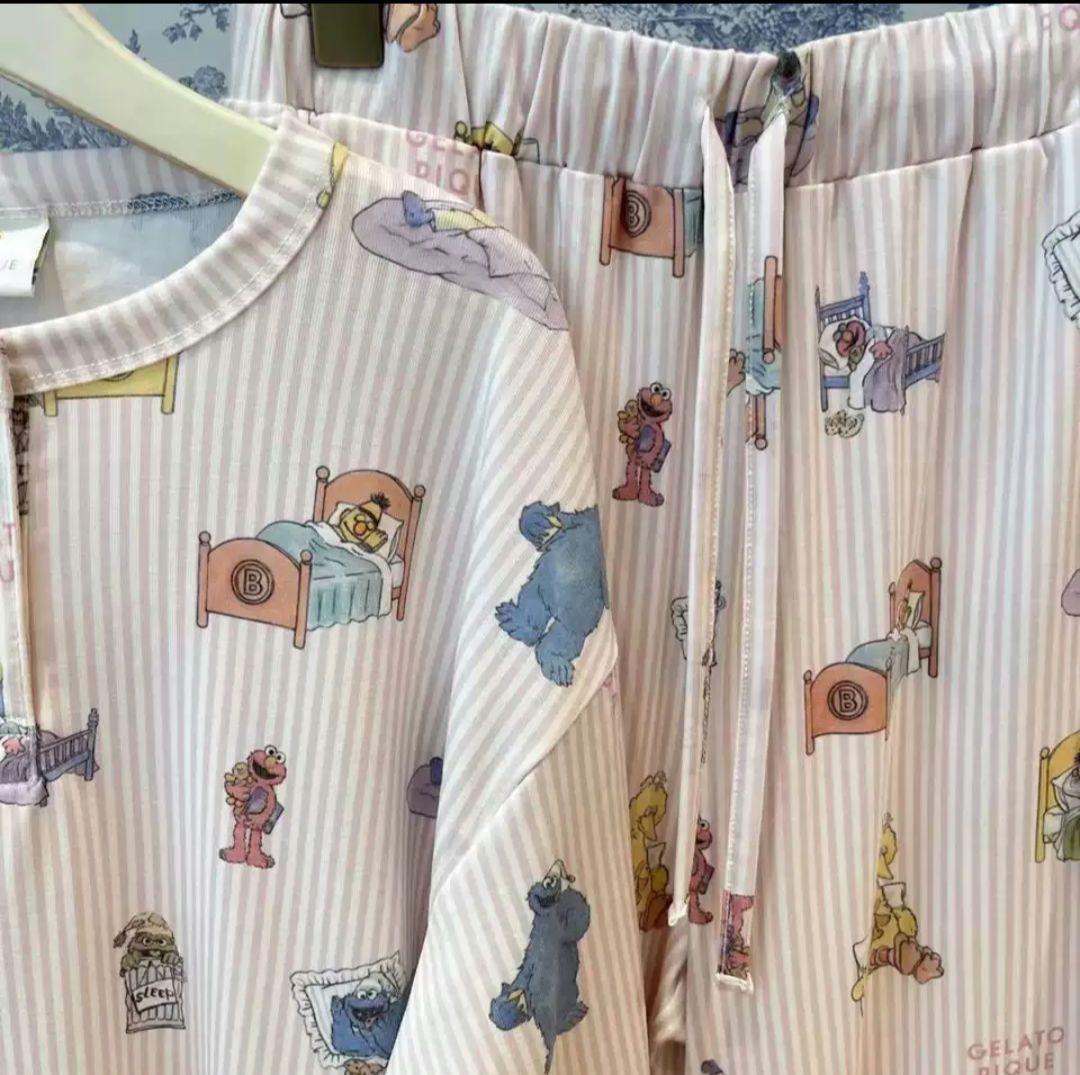 ピンクストライプ　ジェラピケ　セサミストリートプルオーバー＆ロングパンツセット