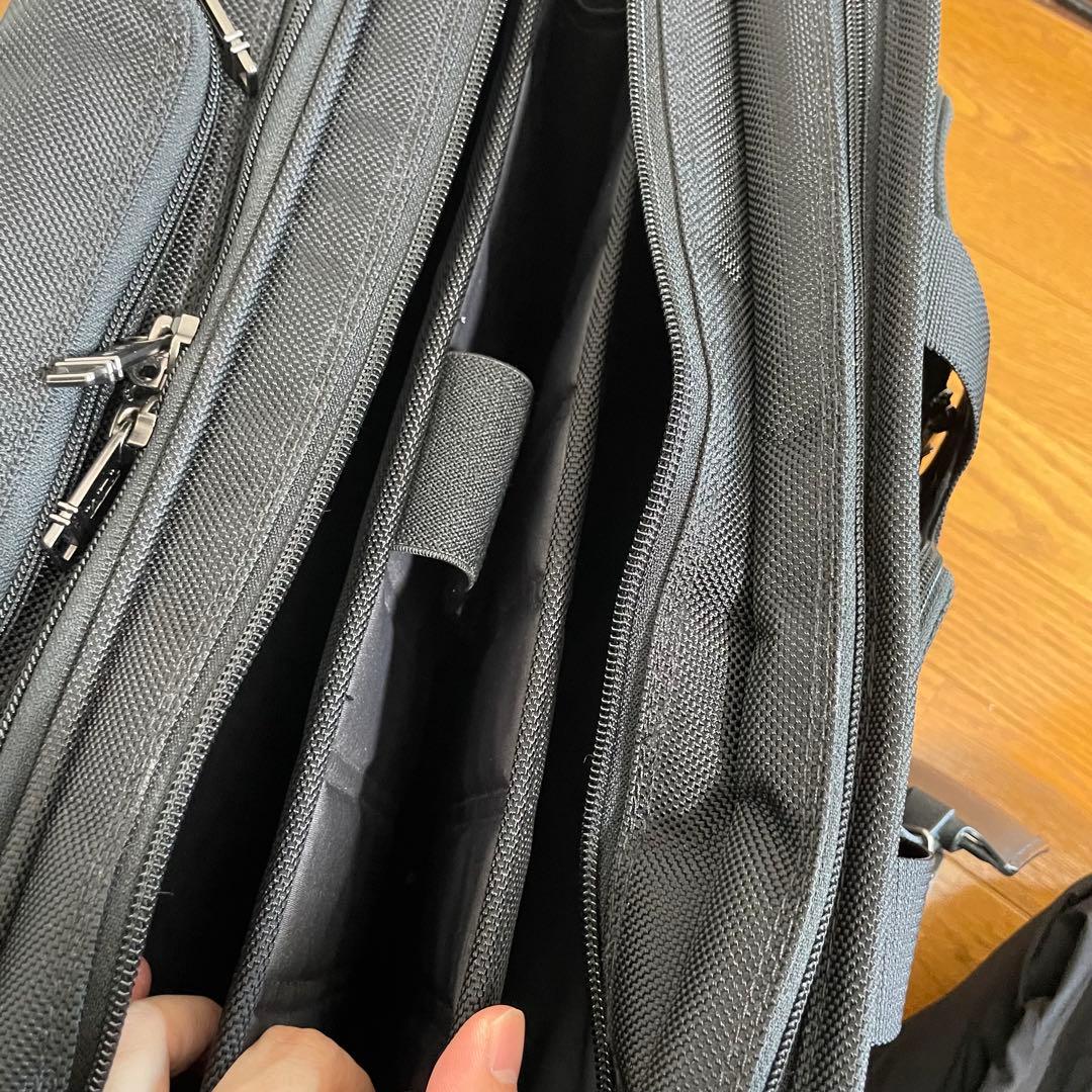 【廃盤美品】TUMI　トゥミ　キャリー　3層　26104D4　機内持込