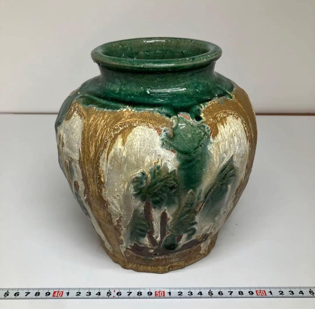 時代物　宋三彩壺　高さ22cm。 y060