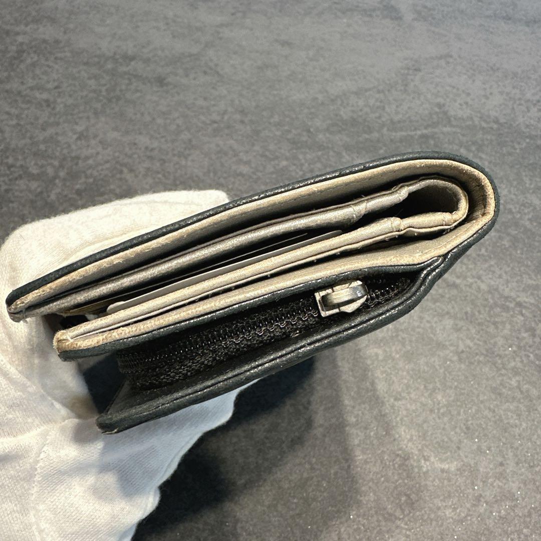 CHANEL 二つ折り財布 ブラック　カメリア