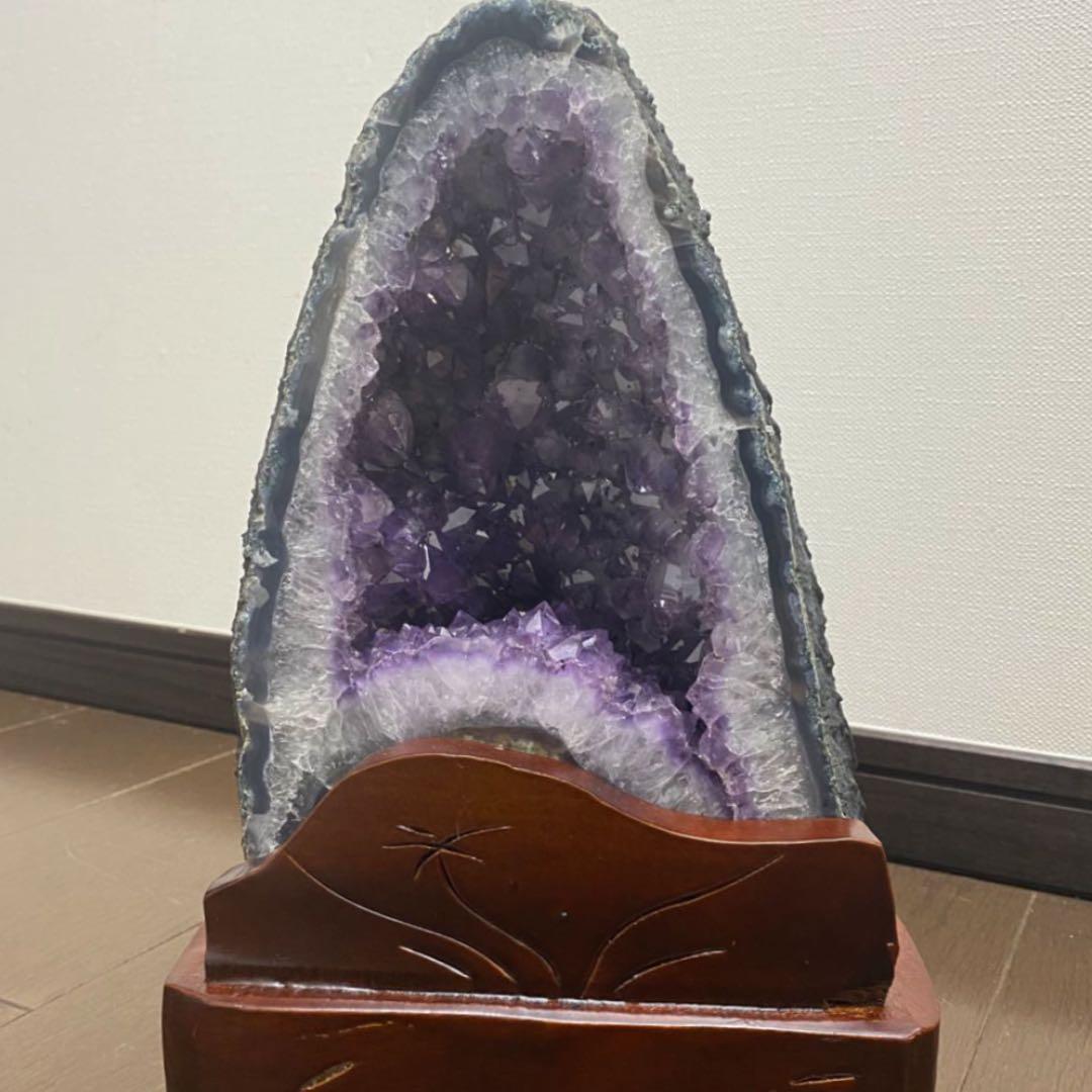【金運】絶品❣️濃紫の煌めき☆アメジストドーム　パワーストーン天然石 A435