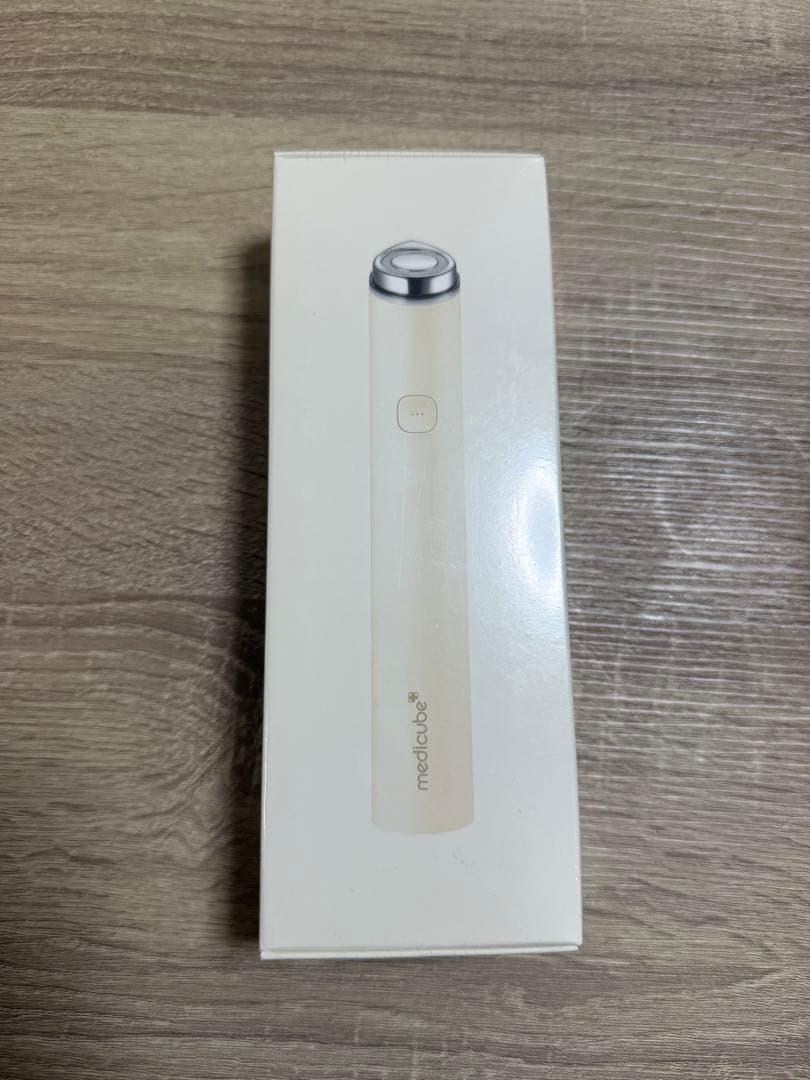 medicube ブースタープロミニプラス 美顔器