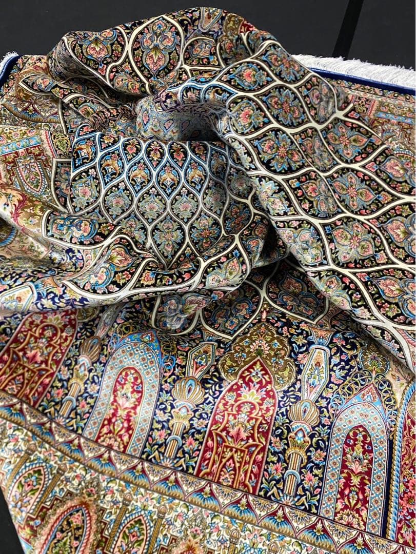 高級ペルシャ絨毯　イラン・クム産　シルク100％ 最高峰289万ノット手織り#5