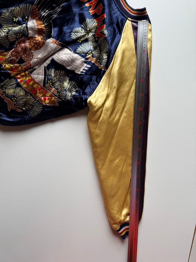 ヴィンテージ・ビンテージ品★ ウエアハウス刺繍スカジャンゴールド ワインレッド