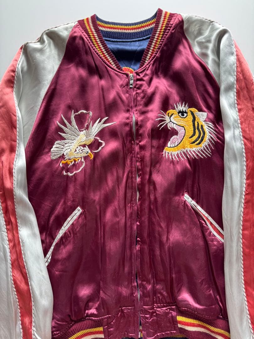 ヴィンテージ・ビンテージ品★ ウエアハウス刺繍スカジャンゴールド ワインレッド