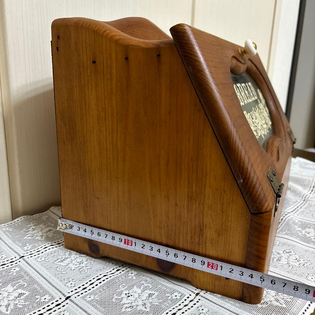 木製ブレッドボックス