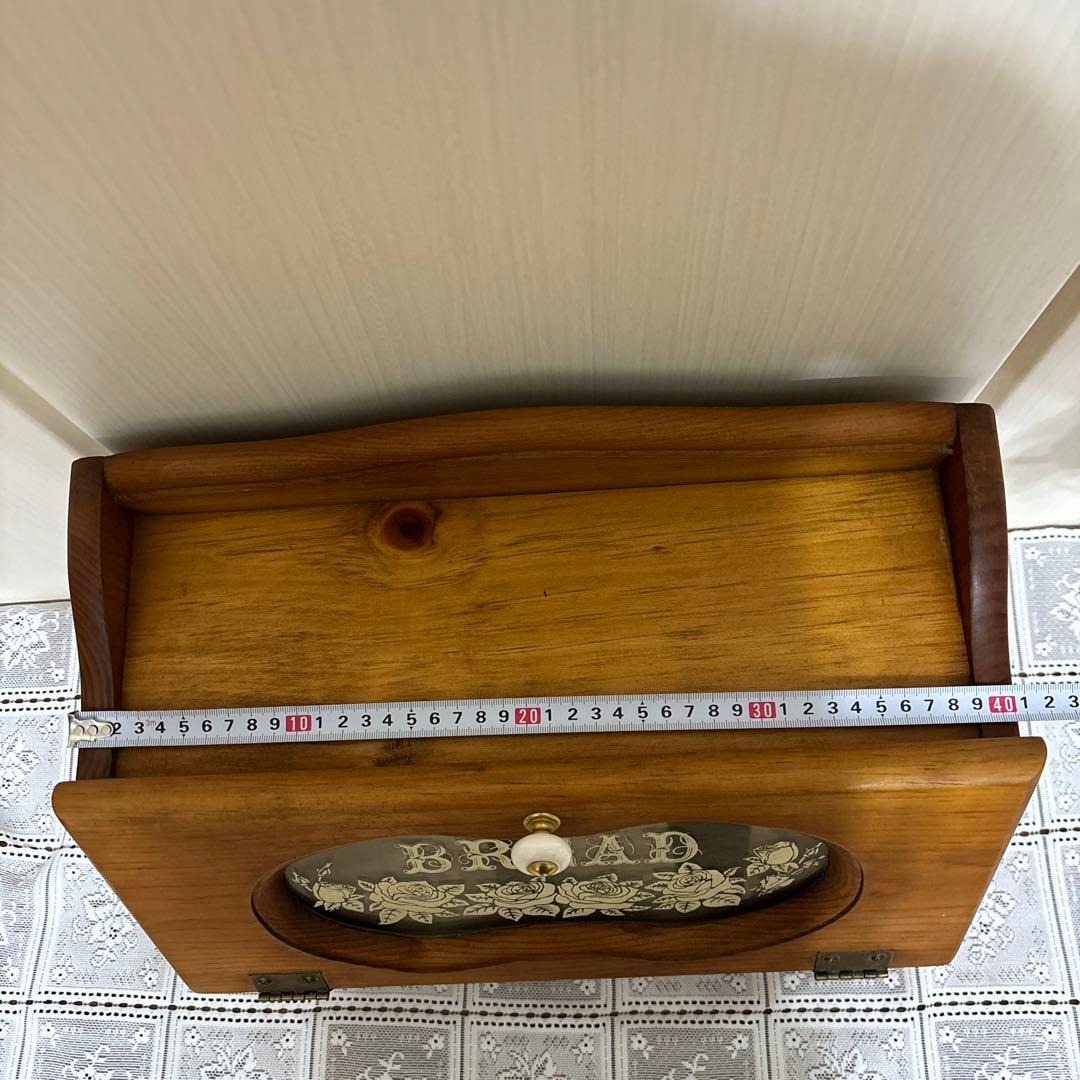 木製ブレッドボックス