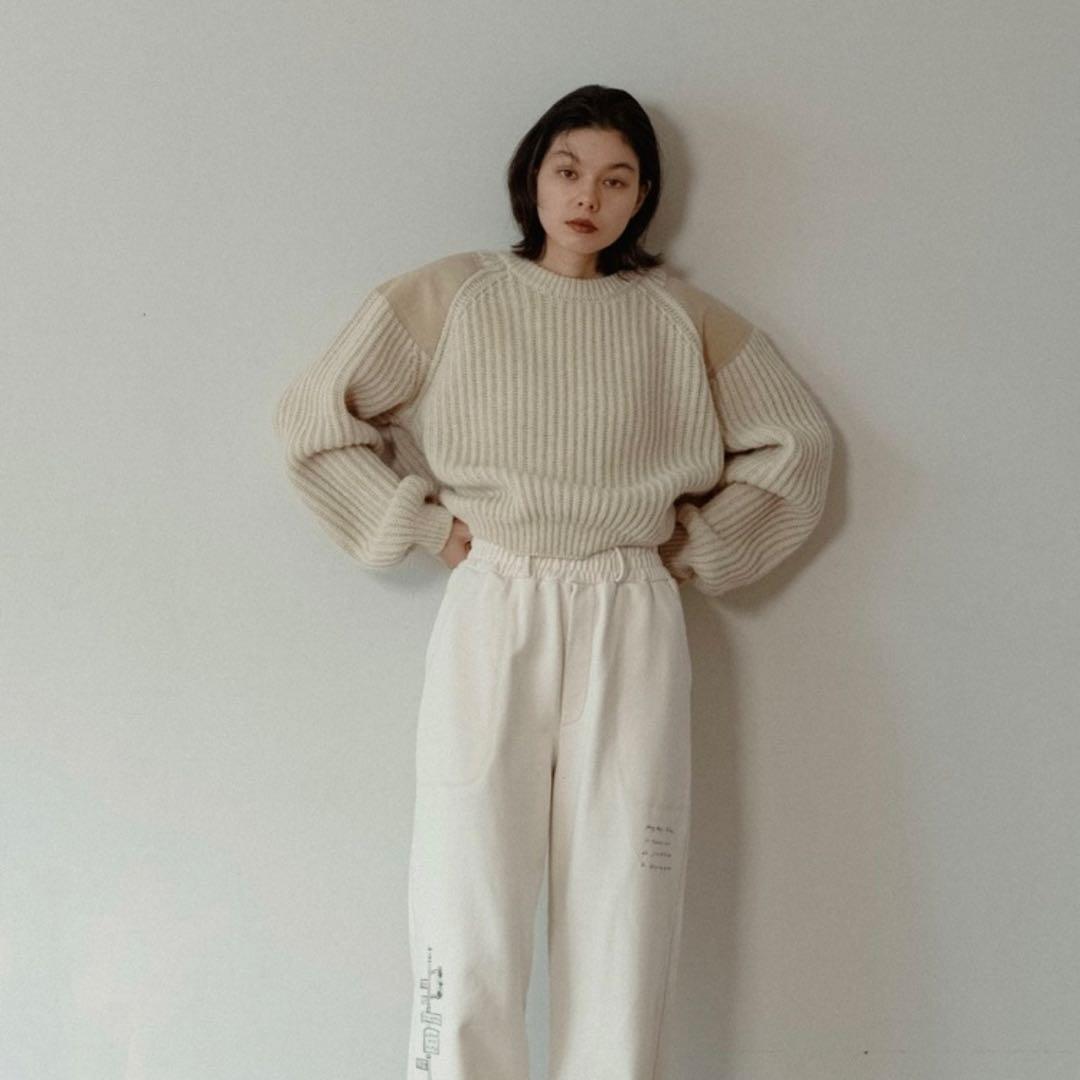 【新品・未使用】NOKCHA ベージュ ニットセーター 肘パッチ付き