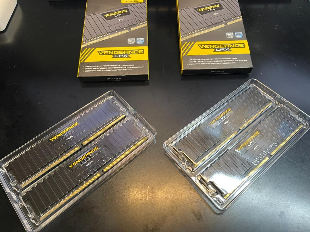 W*D様 2個セット メモリ コルセア 32GB DDR4 3200MHz