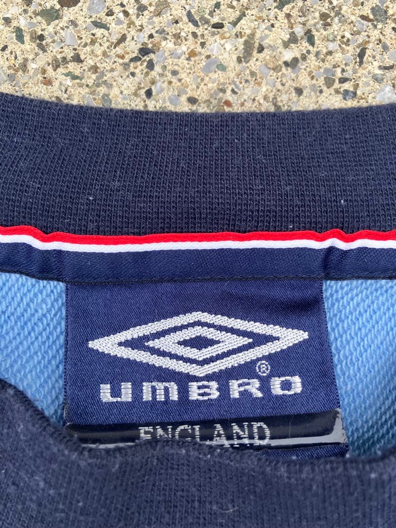 【入手困難】アンブロxイングランド代表 スウェットシャツ　プルオーバー 2XL