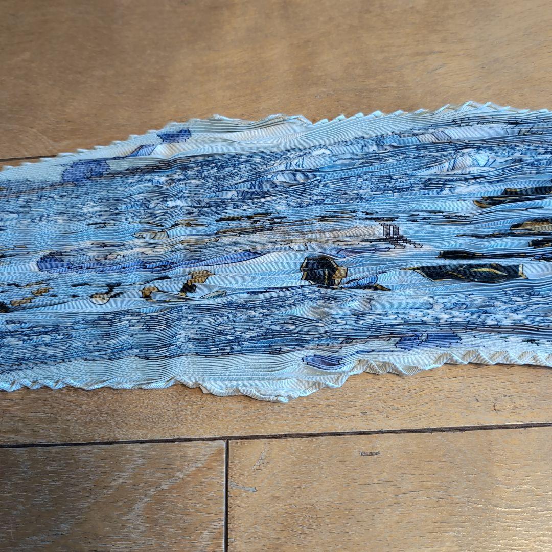 エルメス プリーツ スカーフ 去年の雪 Neige d'Antan