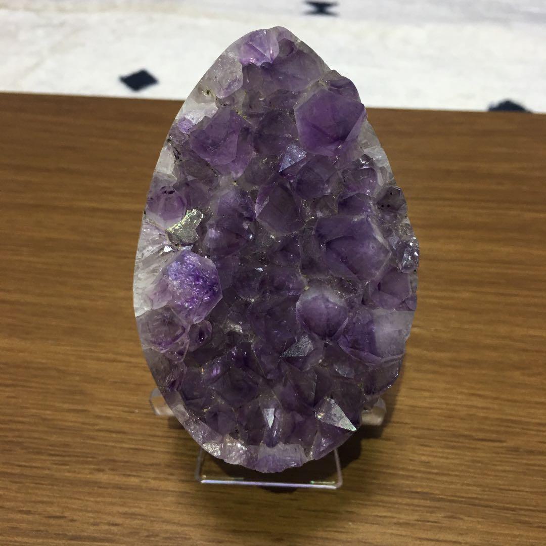 新品　高品質アメジストクラスター原石（恐竜の卵幸運水晶收藏品）送料無料
