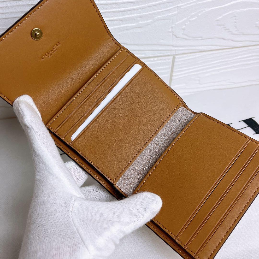 新品未使用 COACHコーチ 三つ折り財布 コンパクト ブラウン ブラック