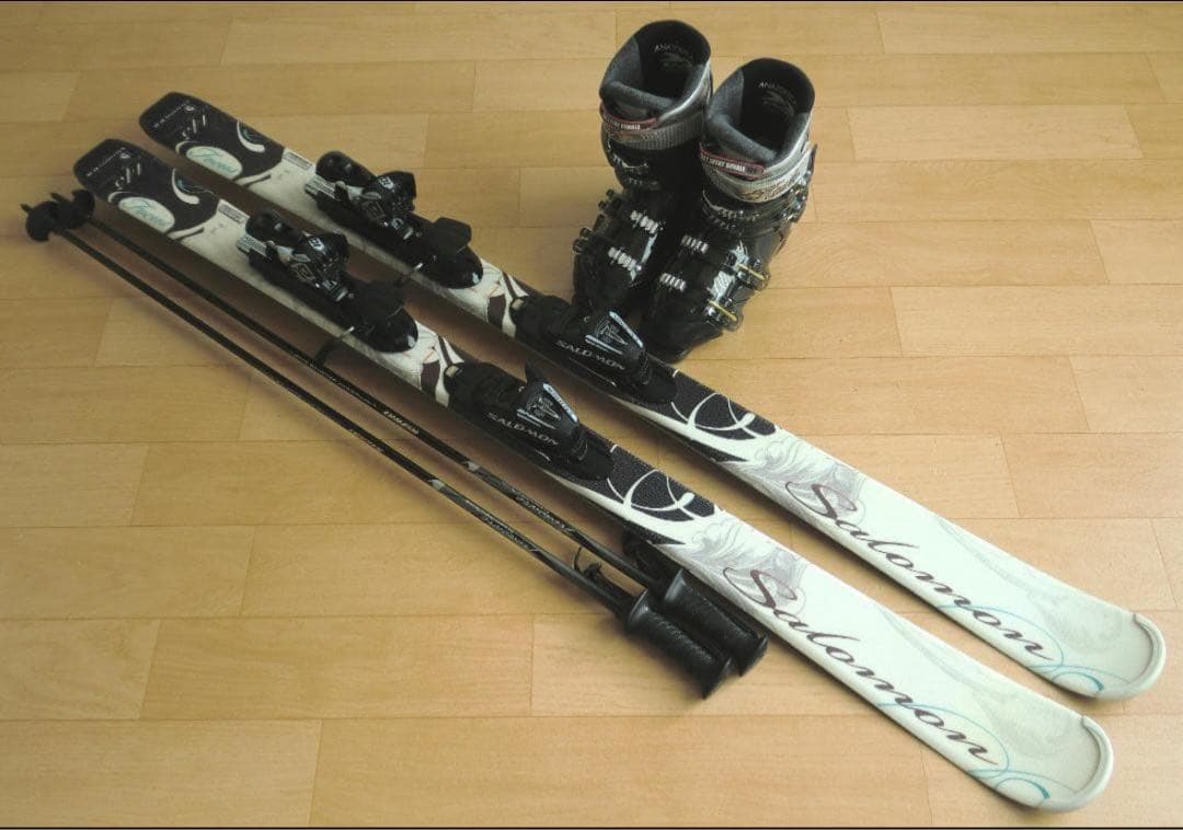 【送料無料】サロモン&女性用スキー4点セット&145/24.5*