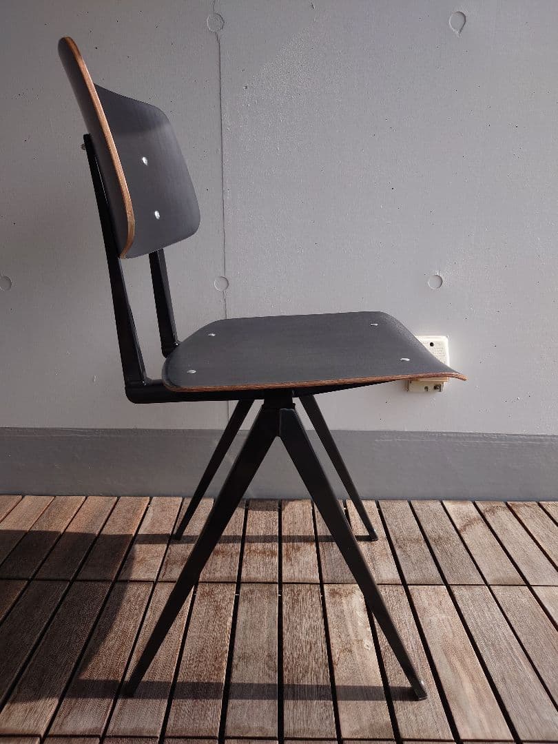 【展示品】ガルファニタス／Model S.16チェア／ブラック①