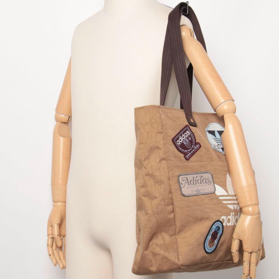 新品⭐️adidas originalsレコード トートバッグ ベージュ ブラウン
