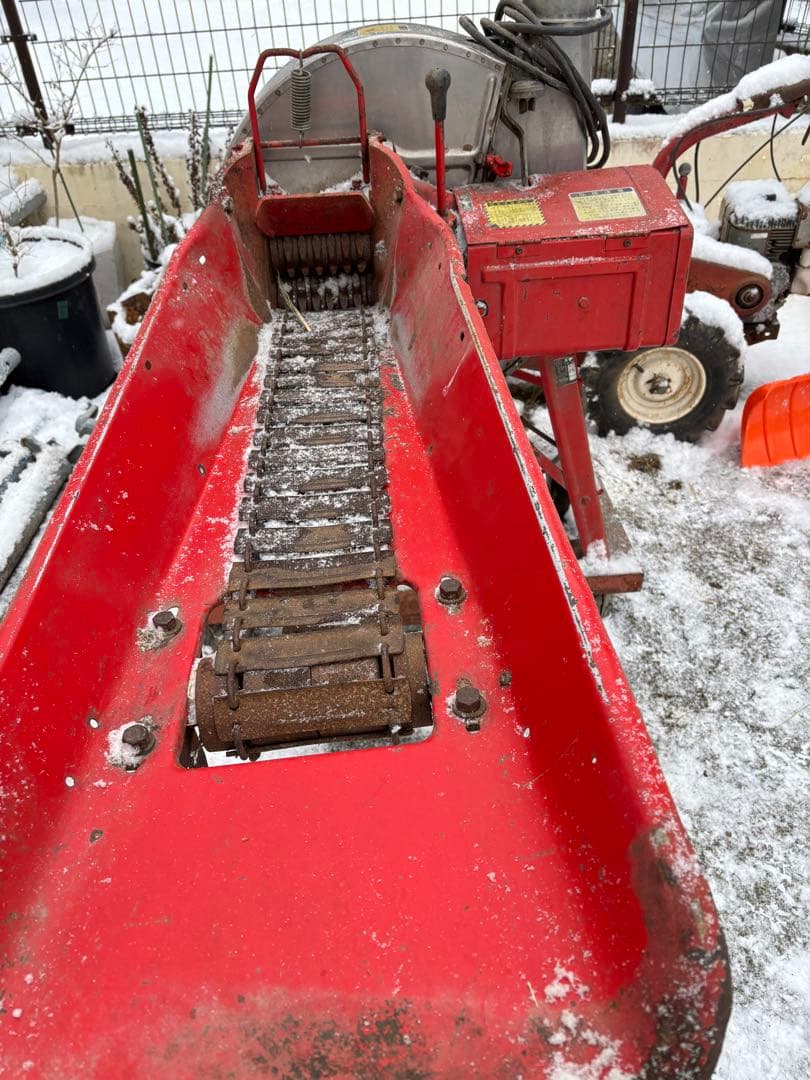 飼料チョッパー、しばしば「草刈り機。長野県飯田市、（引取限定）