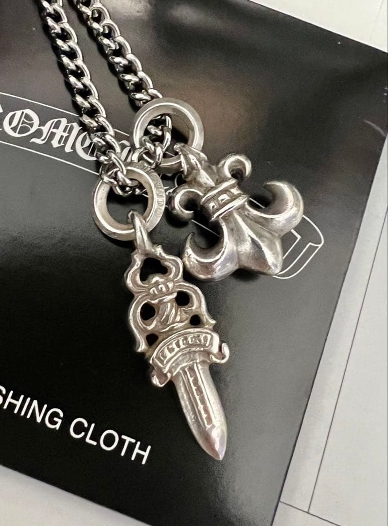 クロムハーツ 保証書付き フレアチャーム