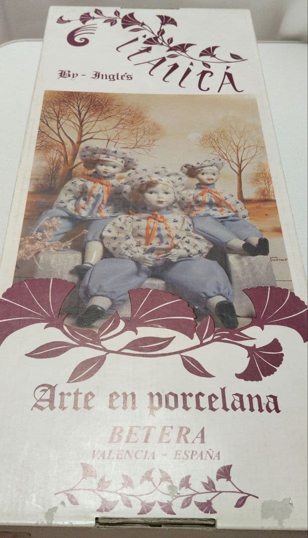 ビスクドール　 クリスマスドール　　アンティークドール　箱入り