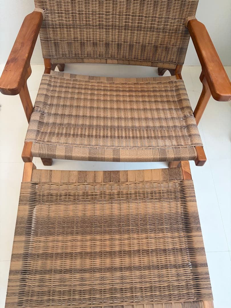 ハンスJウェグナー　CH25 キューバチェア　オットマン