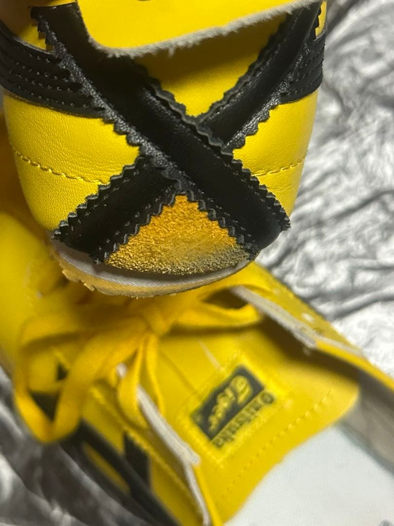 Onitsuka tiger 黄色スニーカー