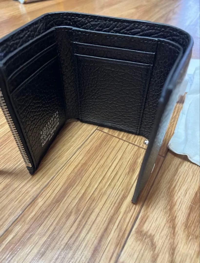 レディース三つ折り財布