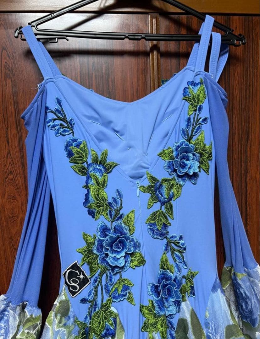 セール中⭐︎ CS 花柄 ダンスドレス 青色
