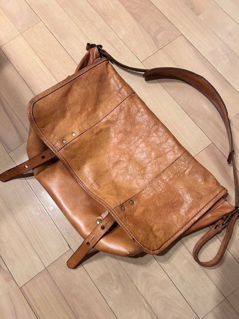 【7/17(木)まで1,000円引き】HERZ(ヘルツ) メッセンジャーバッグ