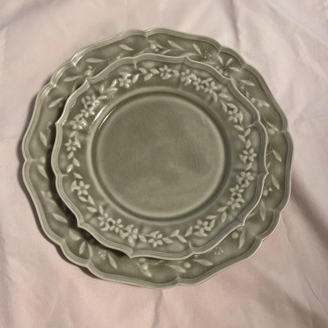 阿部慎太朗　2枚セット　平皿　レリーフ　オリーブ　新品