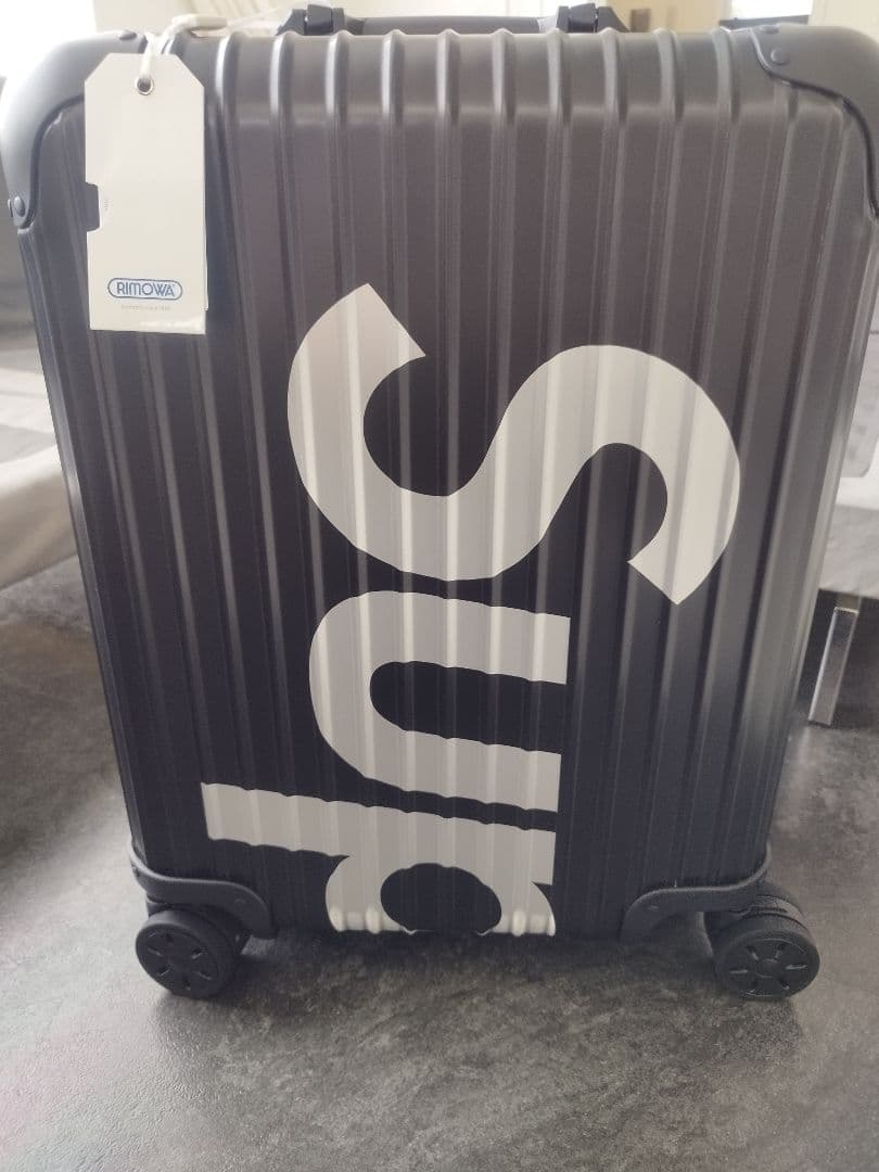 Supreme RIMOWA キャリーケース 45L